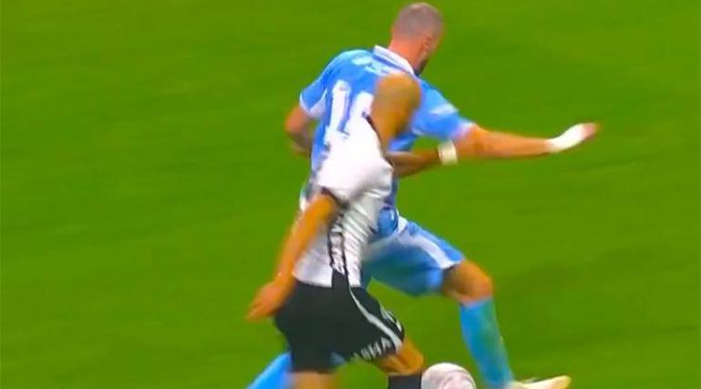 Beşiktaş - Erzurum FK maçının tartışmalı kararları eski hakemler yorumladı Hakem yanılmış, pozisyon temiz