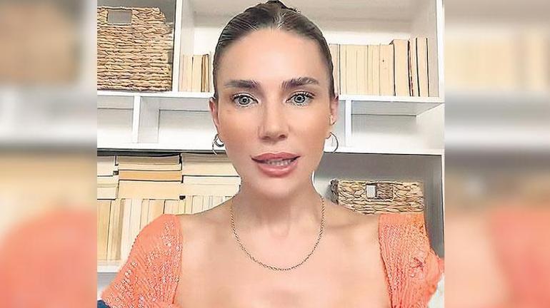 Buse Varol ve ‘kitapbiti’