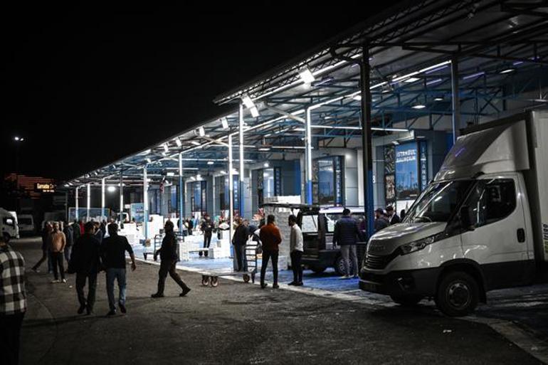 Balık tezgahlarında sezon bereketi Hamsi, palamut ve istavritte fiyatlar şaşırtıyor: 3 yıldır zam yapmadık