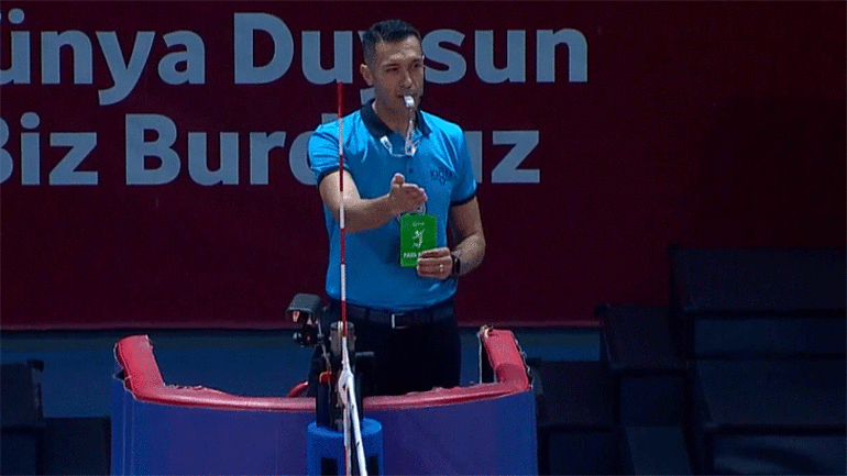 Voleybolda sezona damga vuracak Fair-Play hareketi Bengisu Aygün maç sayısında itirafta bulundu