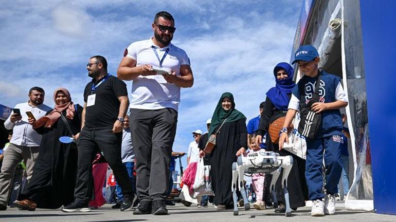 Şanlıurfalı çocuklar TEKNOFESTin robot köpeğine İsot ismini verdi