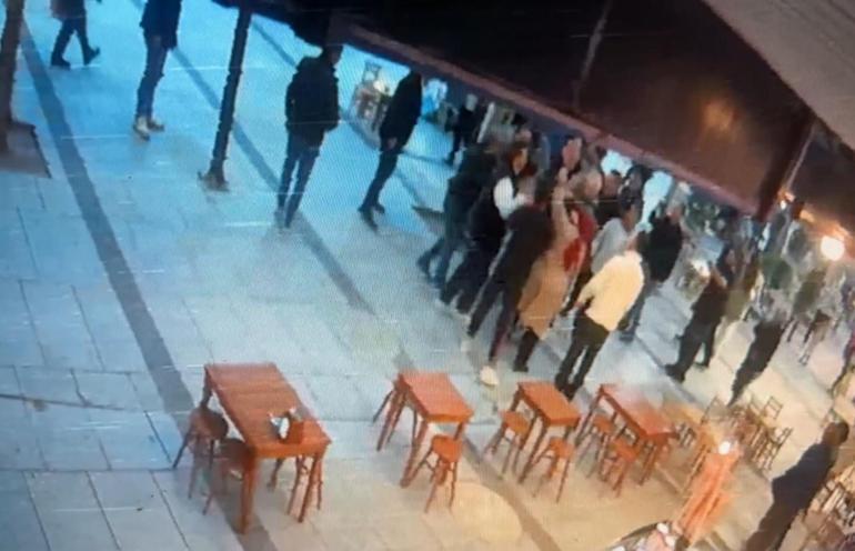 Sakarya’da çay ocağından çıkan 16 yaşındaki kıza sokak ortasında saldırı! Şüpheli vatandaşın gazabına uğradı