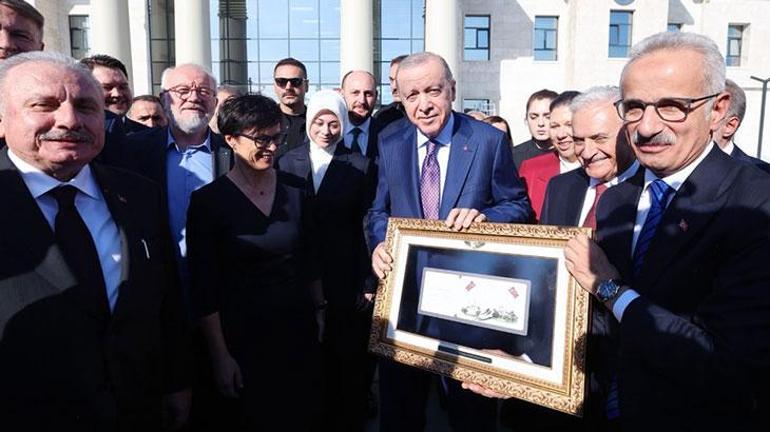 Türkiye’nin en yeni hızlı tren hattında seferler başladı Çerkezköy-Edirne arası 54 dakikaya düştü