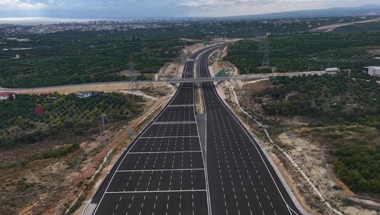 Bakan Uraloğlu tarihi açıkladı: İlk geçiş Pazartesi 2,5 saatlik yol 18 dakikaya düşüyor