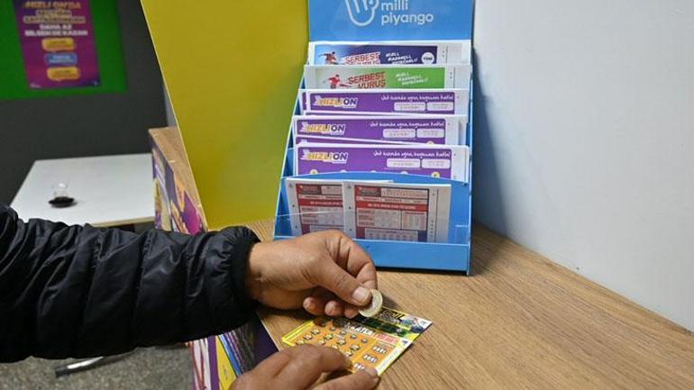 100 TL’lik karttan 8 milyon TL çıktı Önce şaka sandı, telefon gelince emin oldu