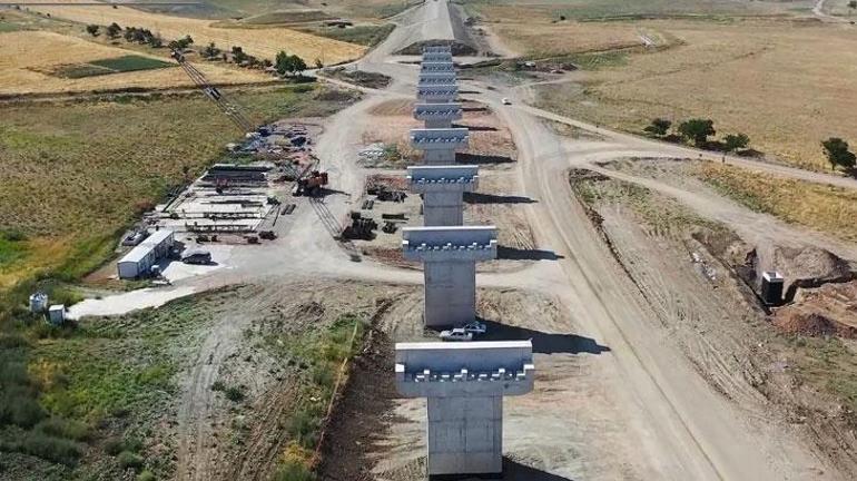 Bakan Uraloğlu duyurdu: Hızlı tren müjdesi Ankara-Kayseri arası kısalıyor