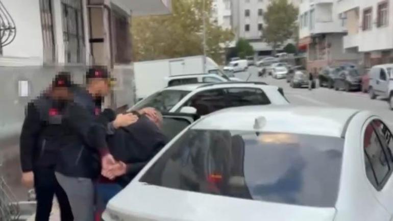 İkinci elde büyük oyun Hepsi aynı hayatı yaptı: Araba görünüş şekliyle çok güzeldi, hurdaya çıktı