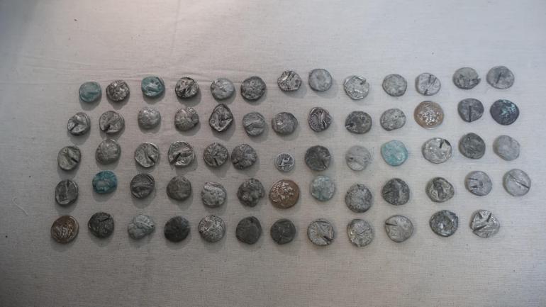 İpsala ve Kapıkule’de tarihi eser operasyonu TIR’lardan 7 bin 160 kültür varlığı çıktı