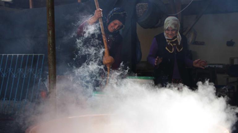 Amasya’da Ferhat’ı aratmayan manzara Bu kez başka bir aşk için dağları deliyorlar