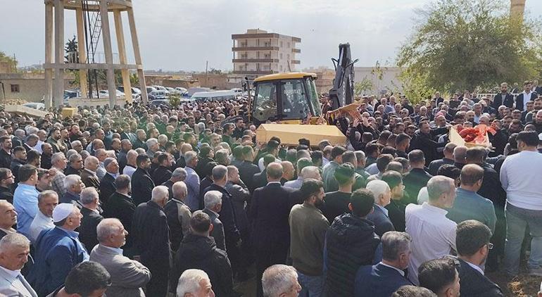 İki anne ve dört çocuk son yolculuğuna uğurlandı Mardin’de yürek yakan veda