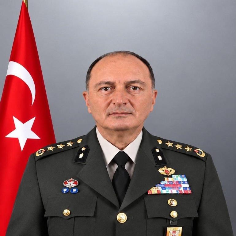 Ankaradaki askeri araç kazasında şehit olan Albay Sayit Gökgöz son yolculuğuna uğurlandı