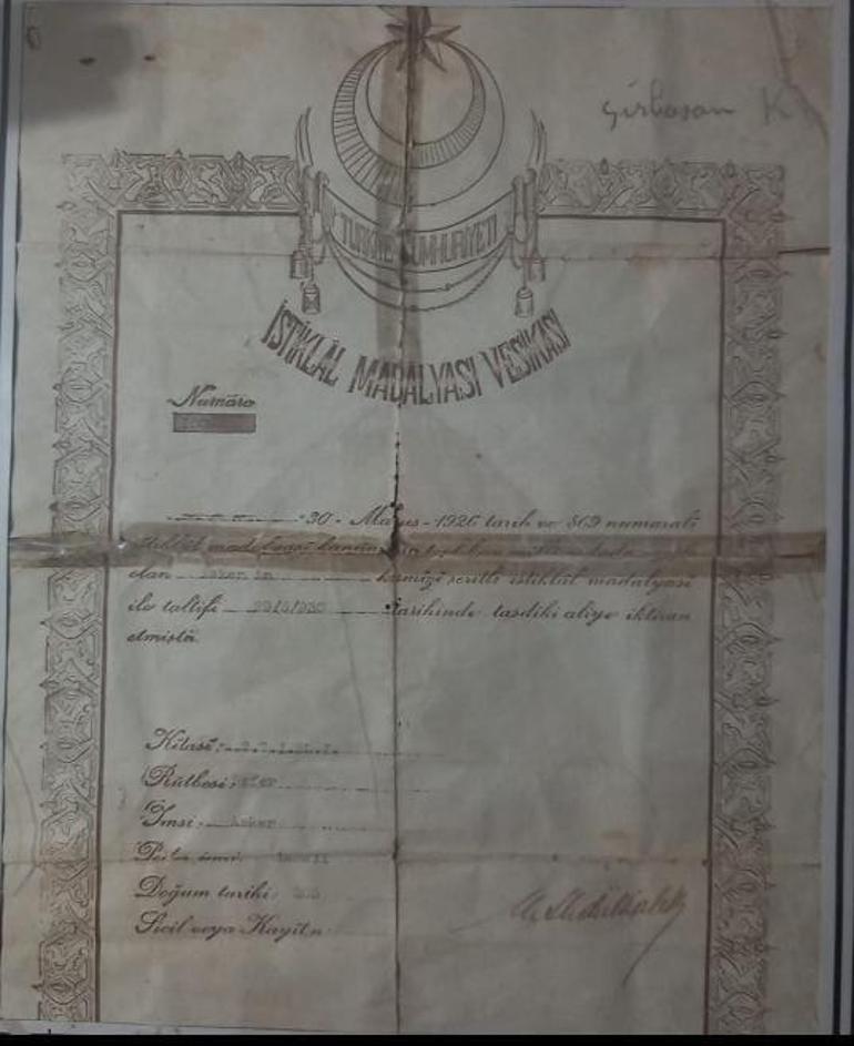 Aile hafızasında yıllarca saklı kaldı: Asker Saçaklının tarihi emaneti