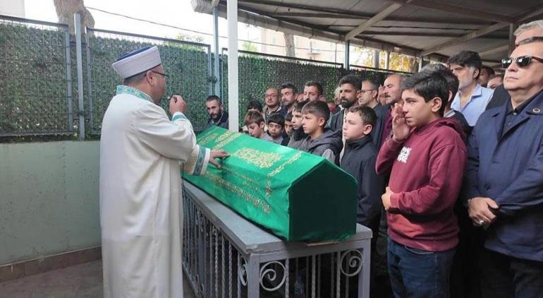 Hayalleri yarım kaldı Küçük kaleciye son görev: Gözyaşları sel oldu