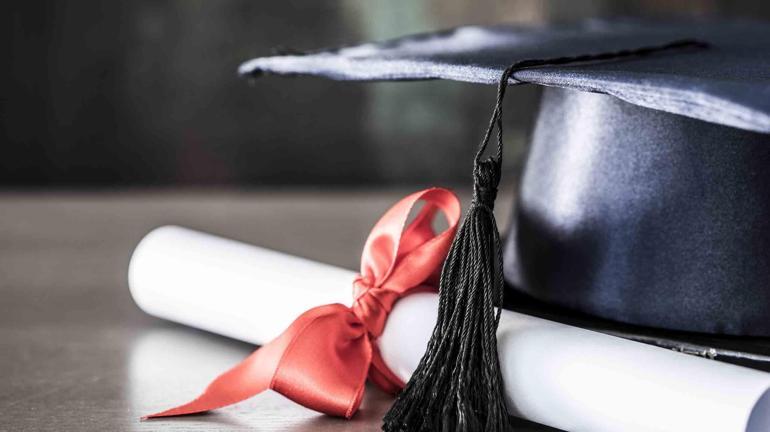 Kimlik ve diplomalar için yeni sistem Tek cüzdanda birleştirilecek