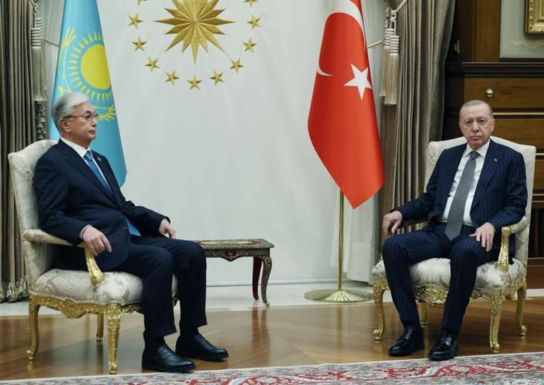 Erdoğan ve Tokayev heyetler arası görüşmeye başkanlık etti