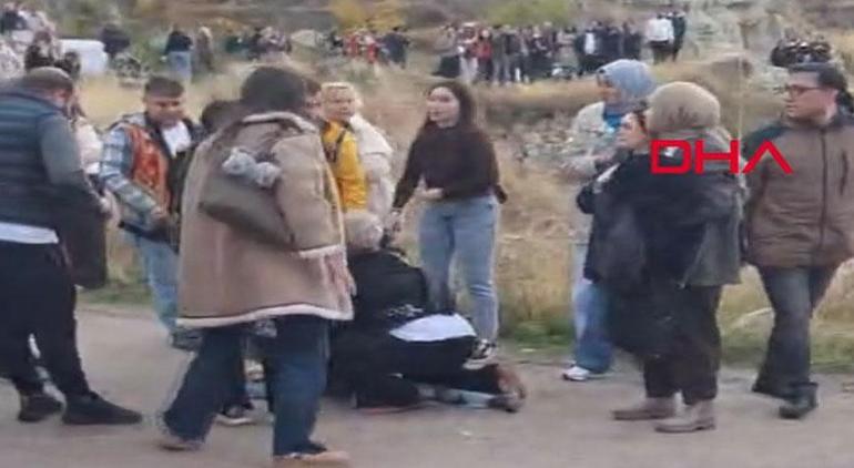 Son dakika... Kapadokyada peribacası çöktü: Ölü ve yaralılar var