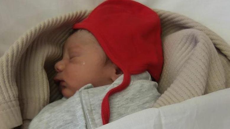 İstanbula nakledilen Leo bebeğin tedavisi sürüyor