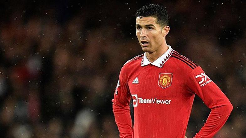 Ronaldo-Ten Hag görüşmesinden karar çıktı Kadro dışı sonrası sürpriz gelişme