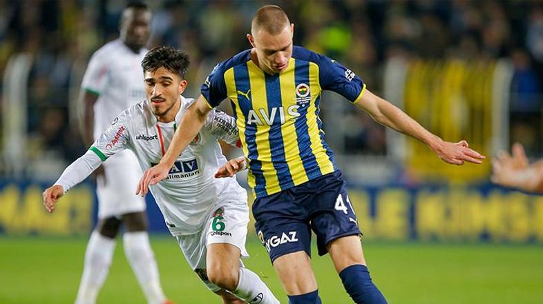 Luis Campos, Fenerbahçenin yıldızını PSGye transfer ediyor