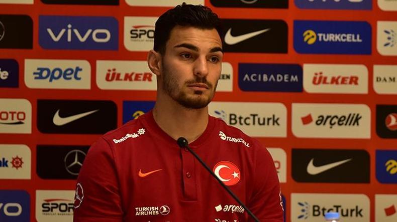 Galatasarayın transfer hedefini duyurdu: Başkan Özbek Bitirin dedi İki flaş orta saha geliyor