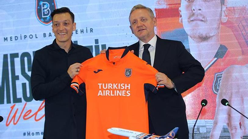 Mesut Özil, Medipol Başakşehirle sözleşme imzaladı Olay Fenerbahçe cevabı