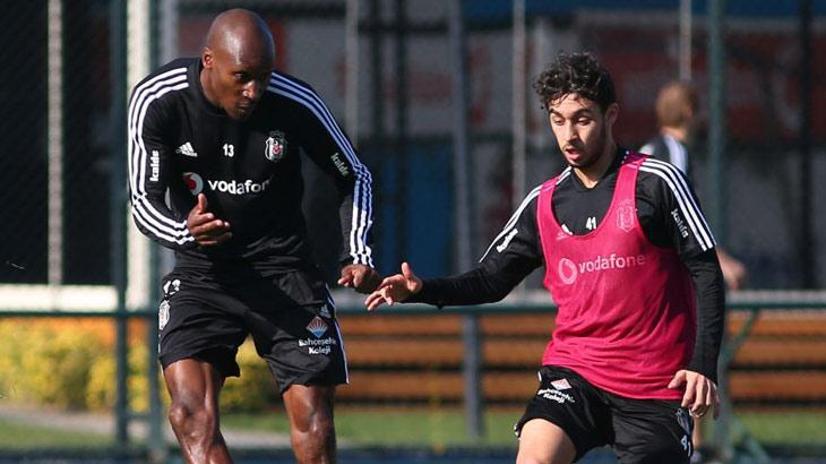 Beşiktaşta Atiba takımla çalışmalara başladı