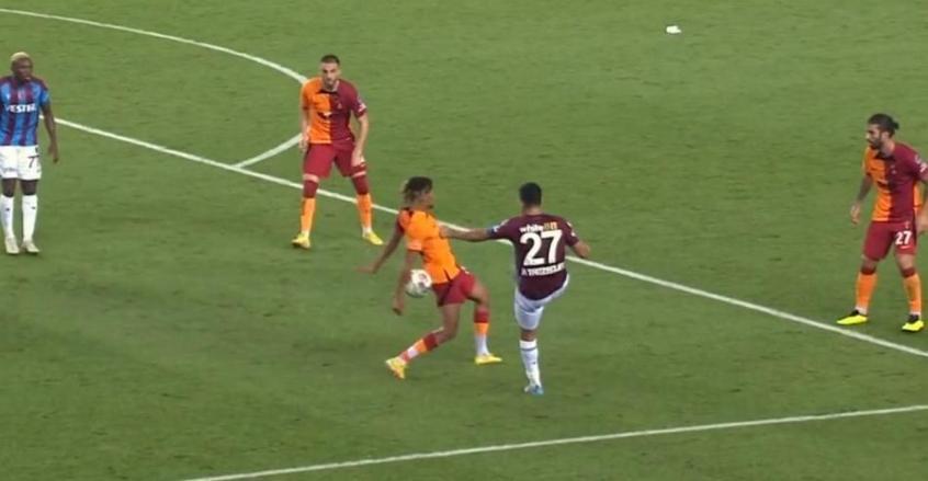 Trabzonspor-Galatasaray maçında tartışma yaratan pozisyon Penaltı mı