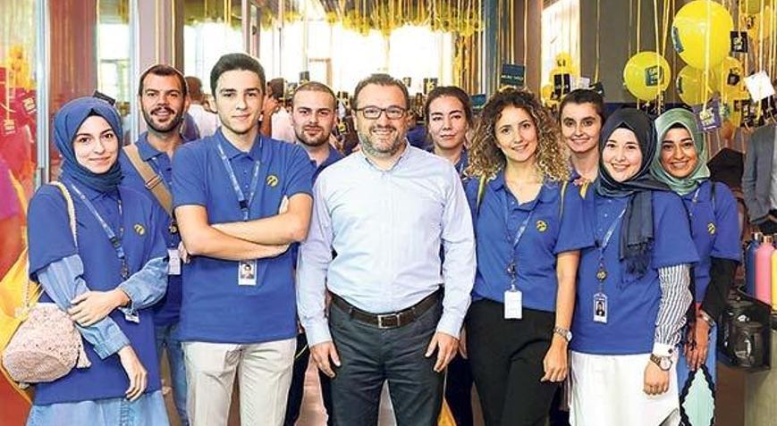Turkcell’den  232 kişiye iş
