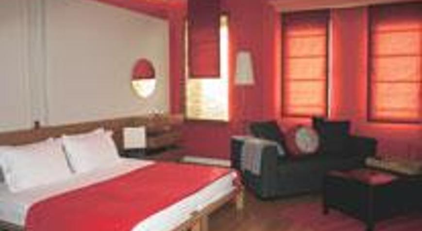 10 odalı otele iki restoran