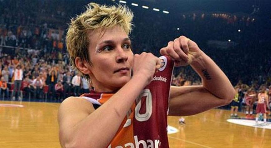 Işıl Alben Galatasarayı sildi