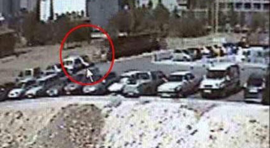 Genç doktora tren çarptı