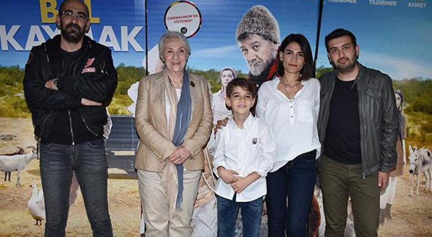 Bal Kaymak oyuncularından sürpriz