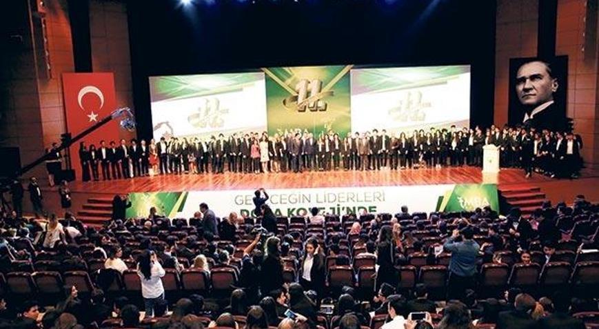 Gençler ile iş dünyası zirvede buluştu