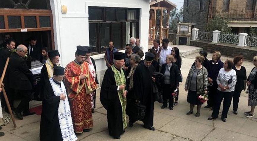 Yunanistanda vefat etti, vasiyeti üzerine Gökçeadada toprağa verildi Yunanistanda vefat etti, vasiyeti üzerine Gökçeadada toprağa verildi