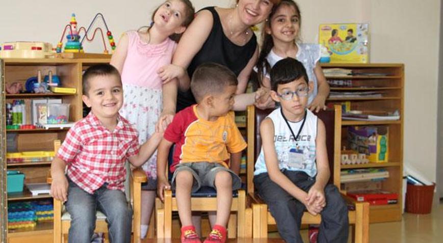 Riskli bebek izlemi kitabı çıktı