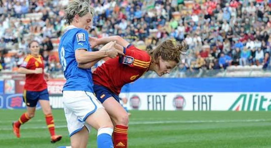 FIFAdan kadın futbolculara cinsiyet testi