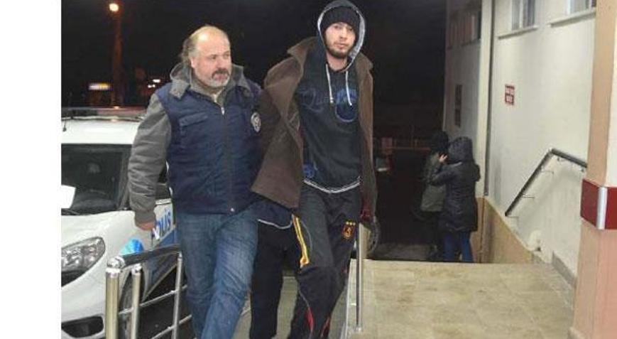 Eşini öldüren koca, arkadaşının evinde yakalandı