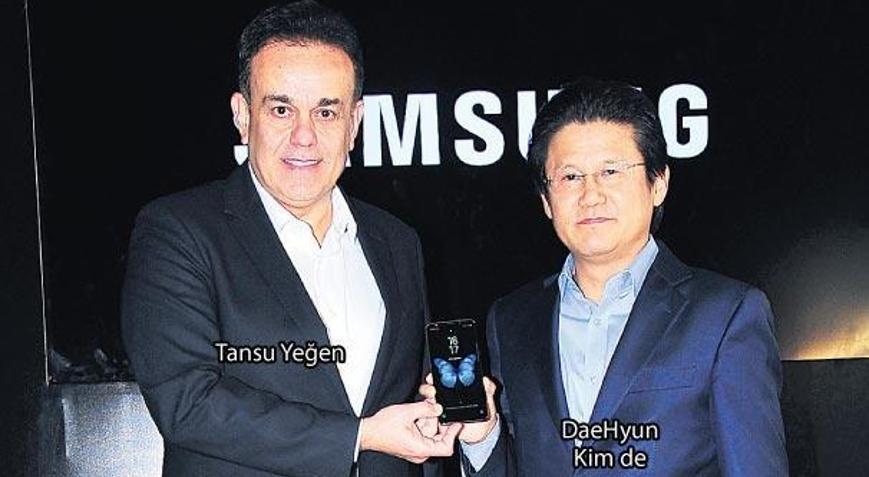 ‘1 günde 200 milyon emoji paylaşıyoruz’