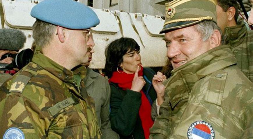 Son dakika... Dünya, tarihi kararı bekliyor Bosna Kasabı için son söz söylenecek Son dakika... Dünya, tarihi kararı bekliyor Bosna Kasabı için son söz söylenecek