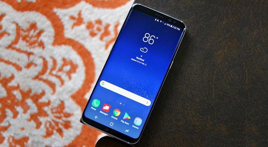 Samsung Galaxy S9 sahipleri ekrandaki ölü noktalardan şikayetçi