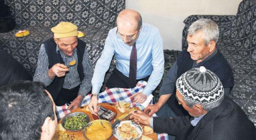 Bu köye gelen aç kalmıyor