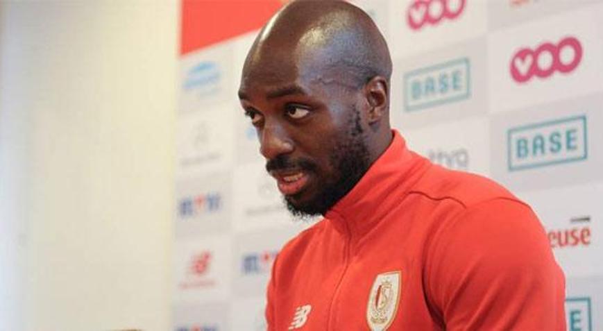 Standard Liege, Cavanda’yı alıyor