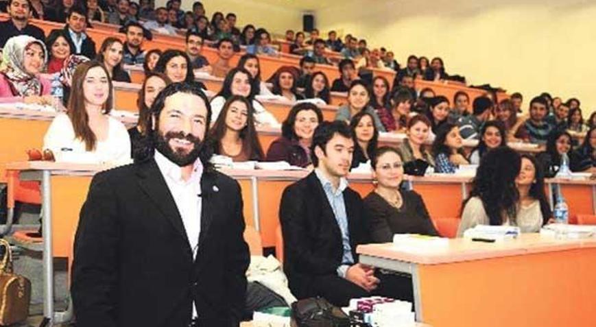 fet-den-tutuklu-yrd-do-kanbur-tahliye-edildi-son-dakika-milliyet