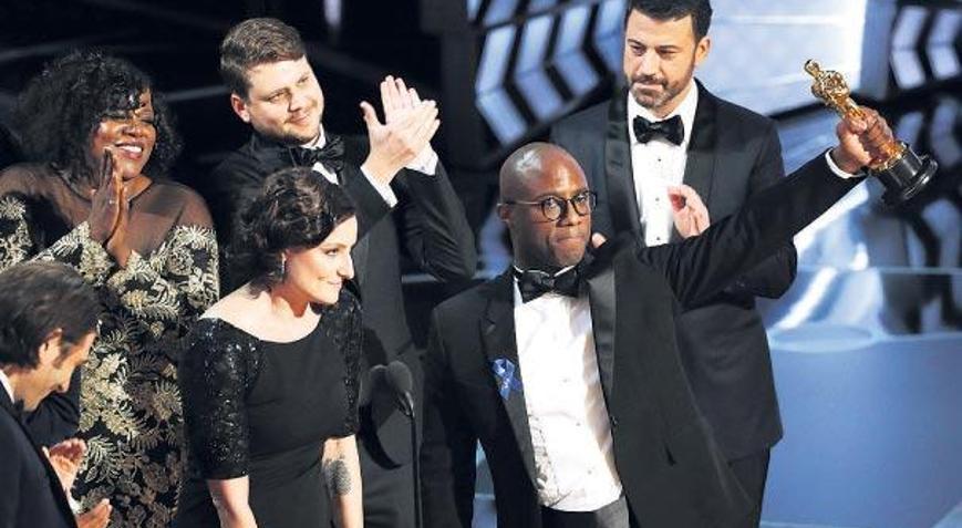 Akademi Ödülleri’nde hata ve sürpriz bir arada