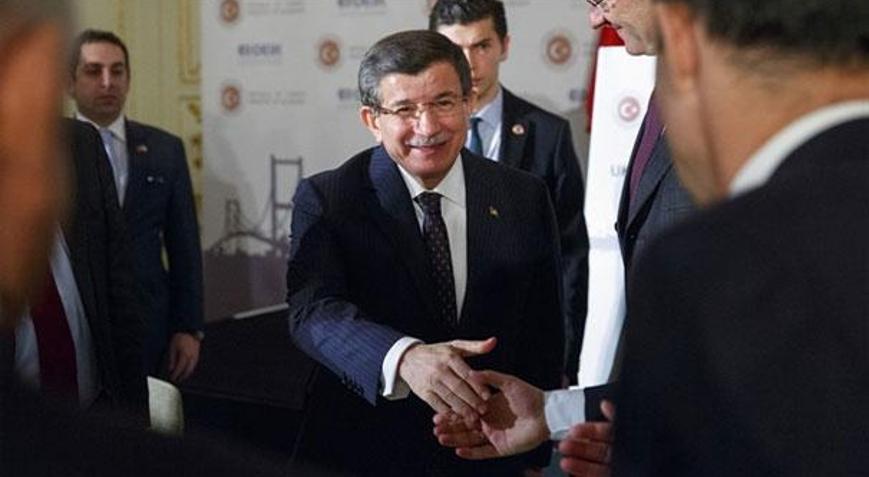 Davutoğlu yatırımcılarla 3 milyar dolarlık projeyi görüştü