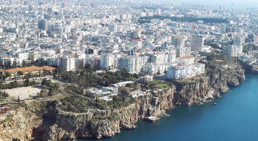 YENİ KONUT FİYATLARINI İNŞAAT MALİYETİ ARTIRDI