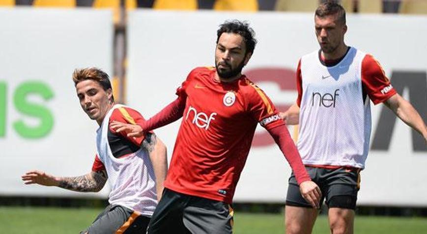 Galatasarayda Aytemiz Alanyaspor maçı hazırlıklarını sürdürdü