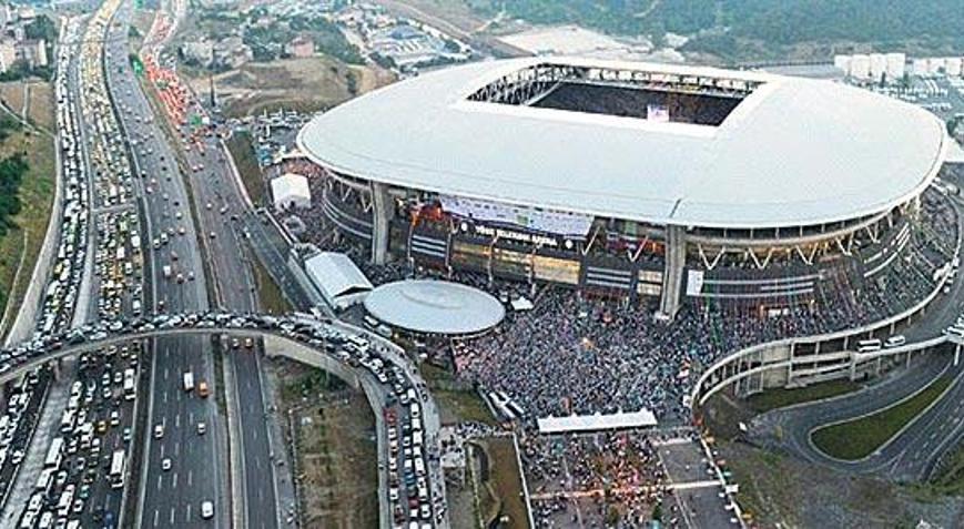 Flaş karar Galatasaray stadın adını değiştirdi