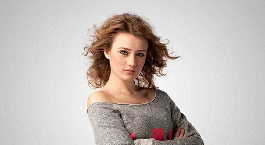 Gizem Karaca kimdir
