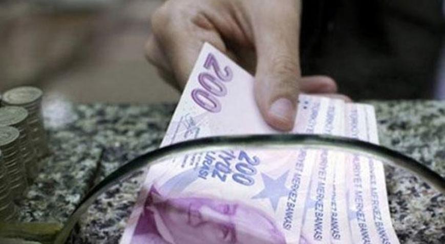 Sistem tıkandı, bir yıl sonrasına gün veriliyor